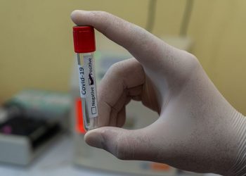 Israel Goes On Second COVID-19 Lockdown; Housing Minister Resigns in Protest